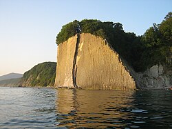 Скала Киселёва, вид с моря